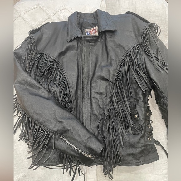 Vintage black leather fringe jacket - Picture 1 of 9